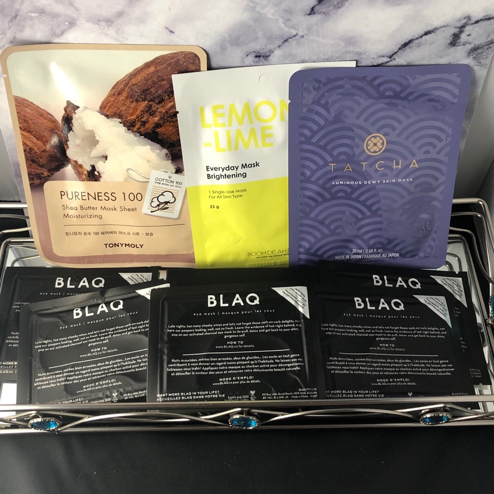 Facial Mask bundle.